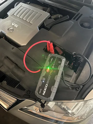 24/7 Battery Jumpstart Service-Quick Roadside help in Minneapolis